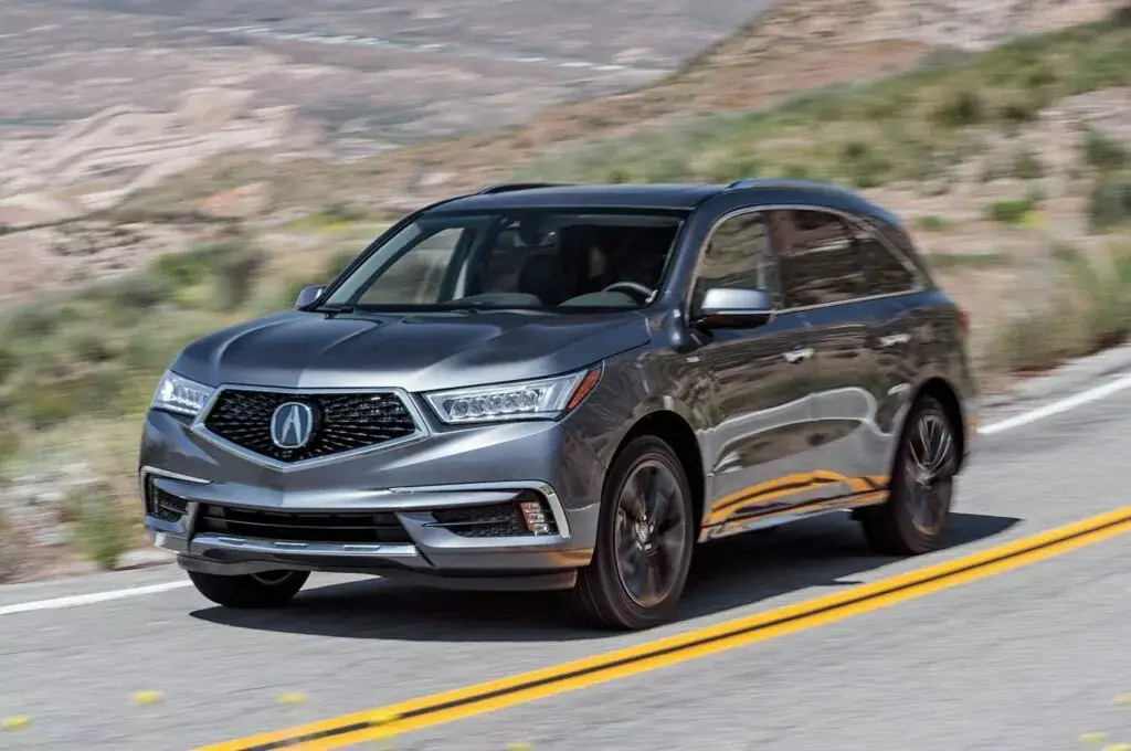 1. Mejor año: Acura MDX 2020 (calificación de 4.33)