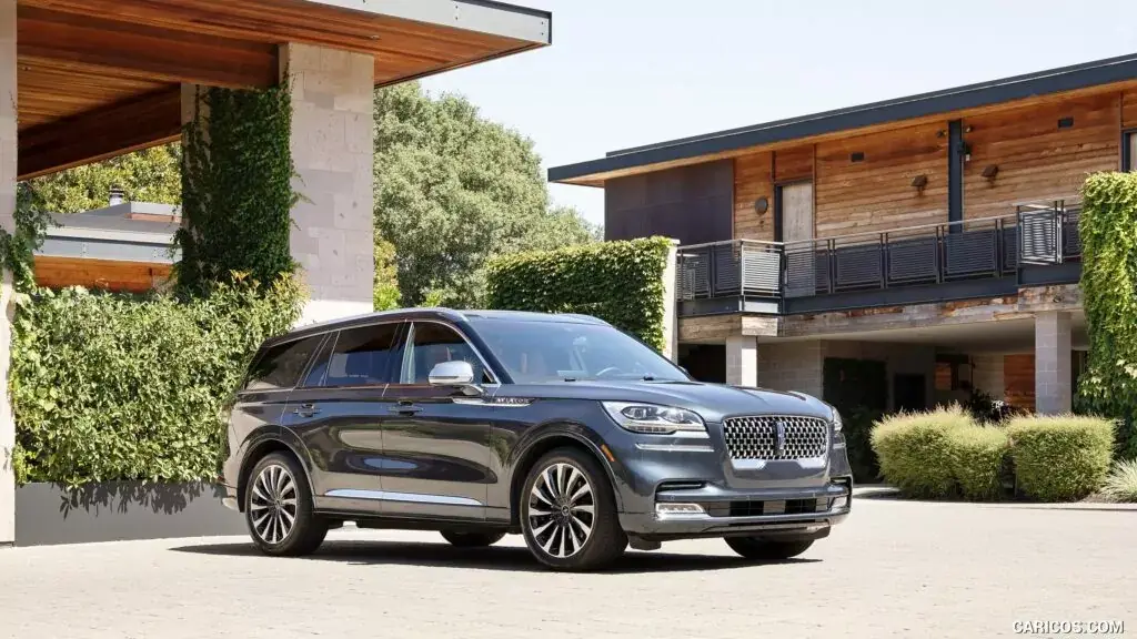1. Lincoln Aviator 2020 (calificación de 2.91)