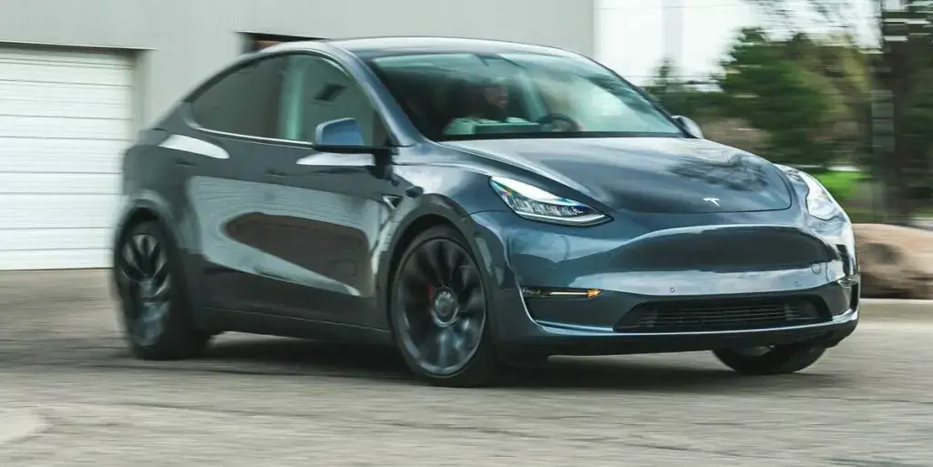 10. Tesla Modelo Y: