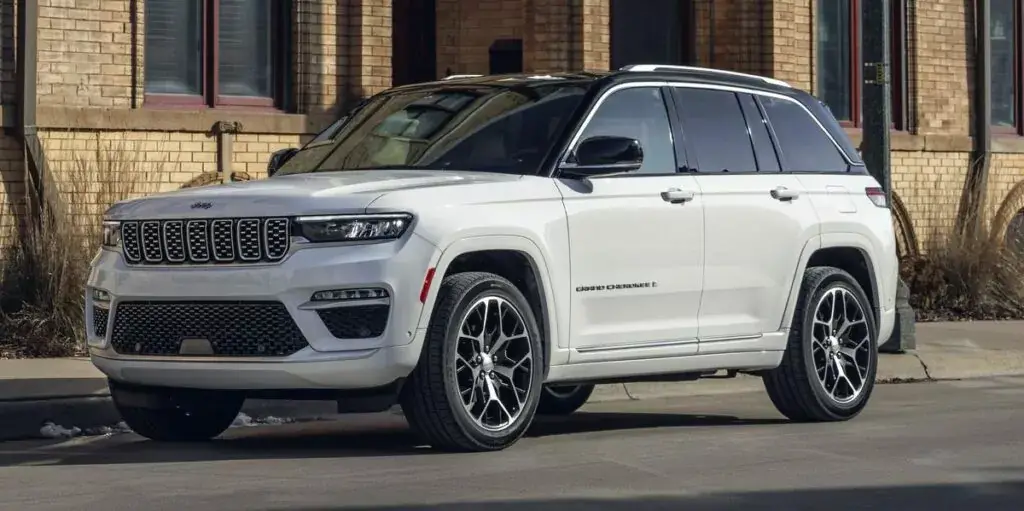 11. Jeep Grand Cherokee Trailhawk