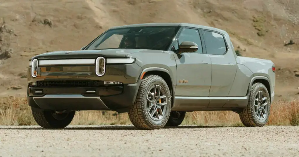 12. Rivian R1T 2024