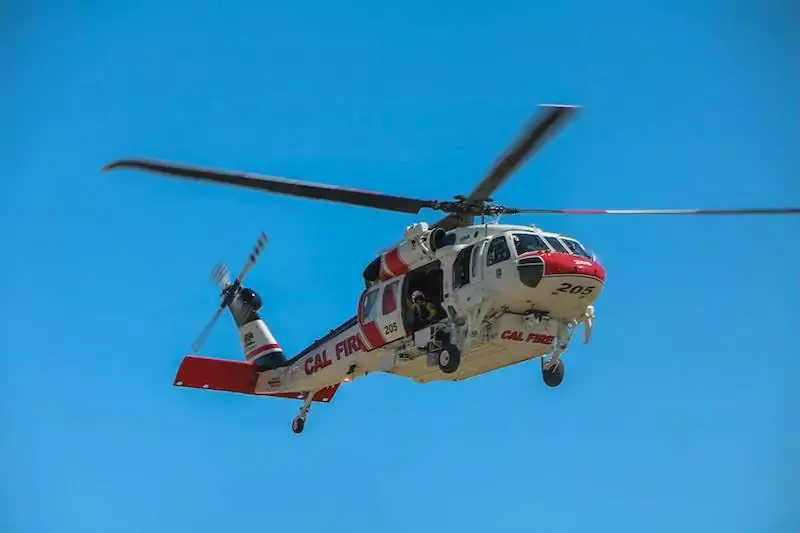 13. Helicóptero Helitack: