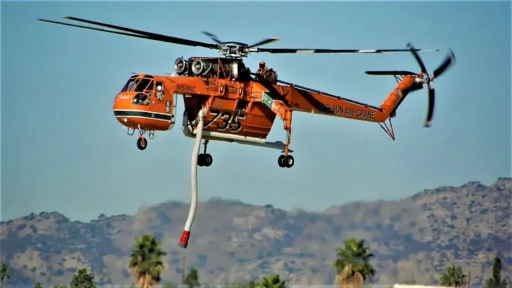 14. Helicópteros grúa aérea: