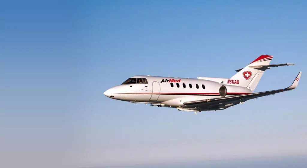 19. Aviones ambulancia aérea