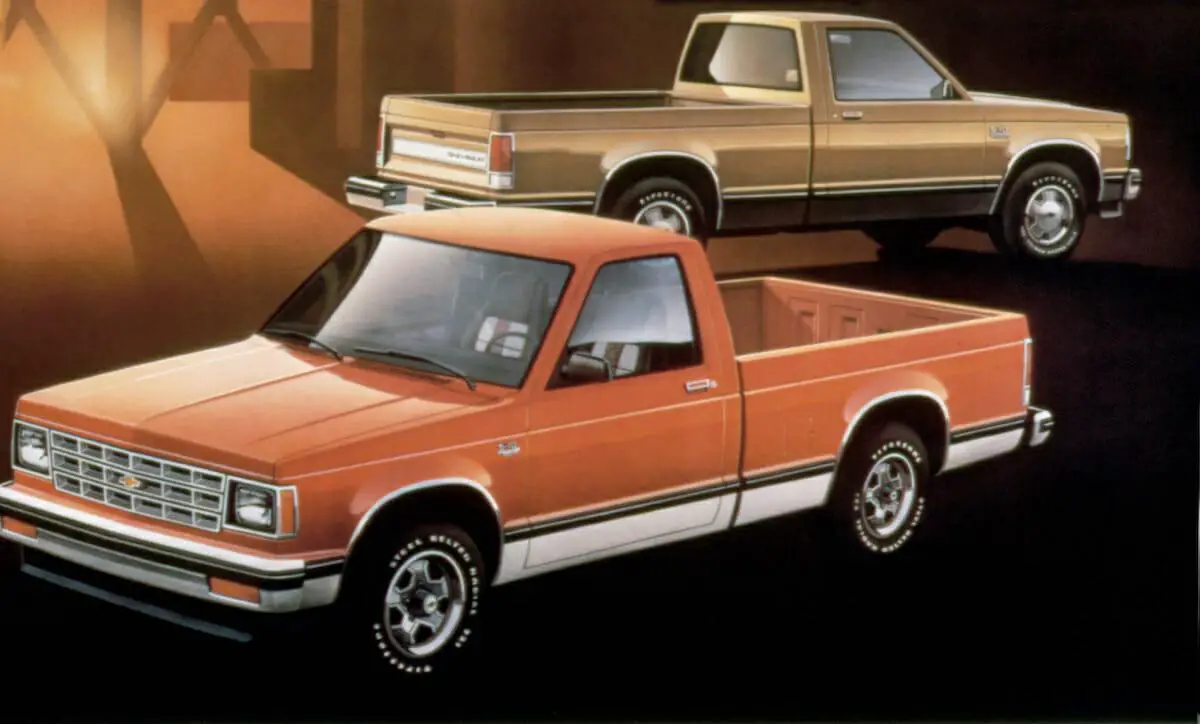 1982 Chevrolet S-10 y S-10 Tahoe Camionetas compactas