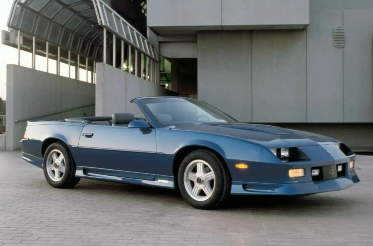 1992 Chevrolet Camaro Z28 Convertible-Foto de Chevrolet