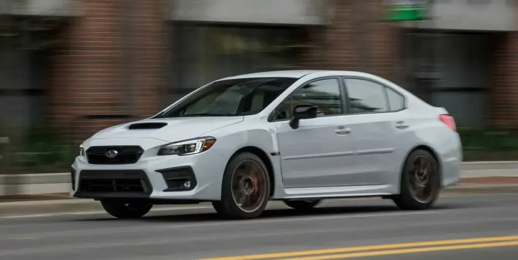 2. Mejor año: Subaru WRX 2020 (calificación de 4.21)