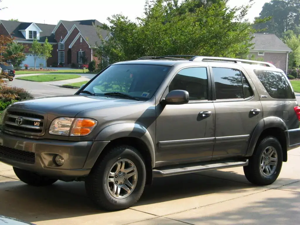 2. Peor año: Toyota Sequoia 2003 (calificación de 3.25)
