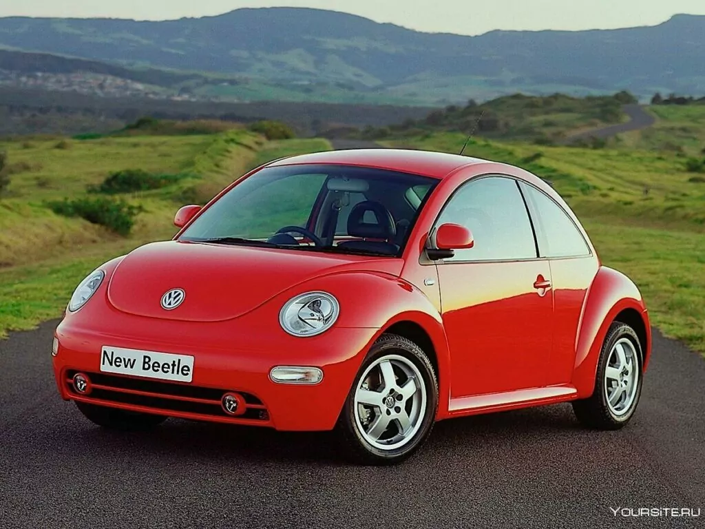 #2 Peor año: Volkswagen Beetle 2001 (calificación de 2.70) #2 Peor año: Volkswagen Beetle 2001 (calificación de 2.70)