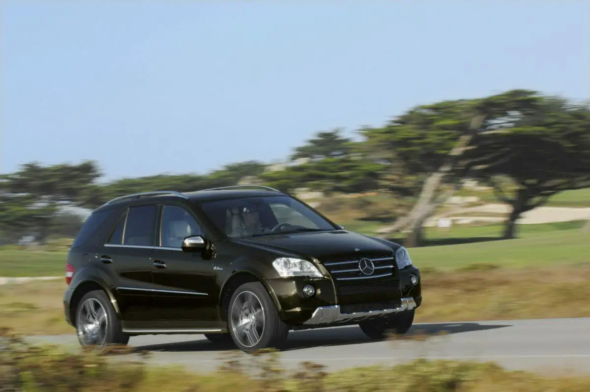 2008 Mercedes-Benz ML 63 AMG - Foto de Mercedes