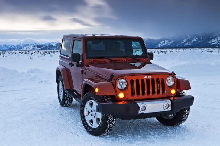 2011 Jeep Wrangler Sahara - Foto de Stellantis