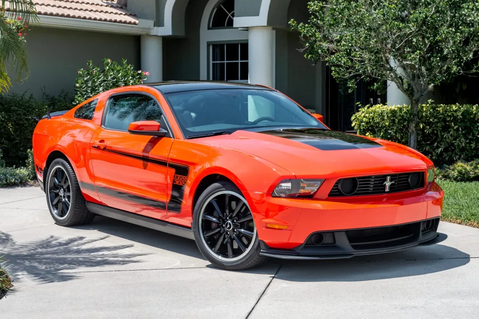 2012, Ford Mustang Boss 302 - $ 27,000