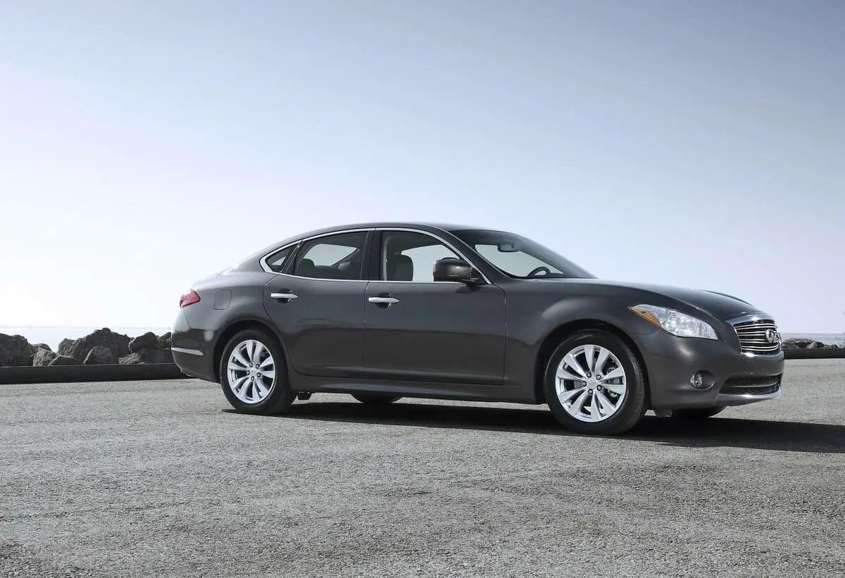2013 Infiniti M-Foto de Infiniti