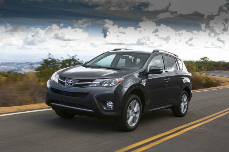 Toyota RAV2013 4 - foto de Toyota