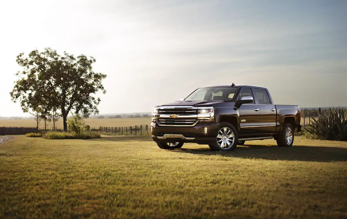 2017 Chevrolet Silverado 1500 High Country - Foto de Chevrolet