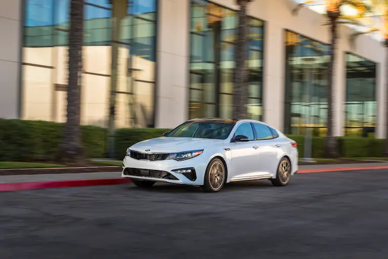 Kia Optima 2019 – Foto de Kia