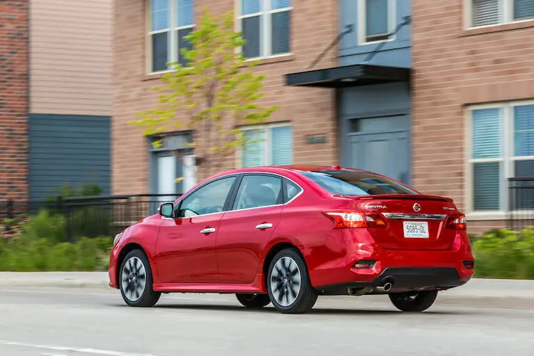 Nissan Sentra 2019 - Foto de Nissan