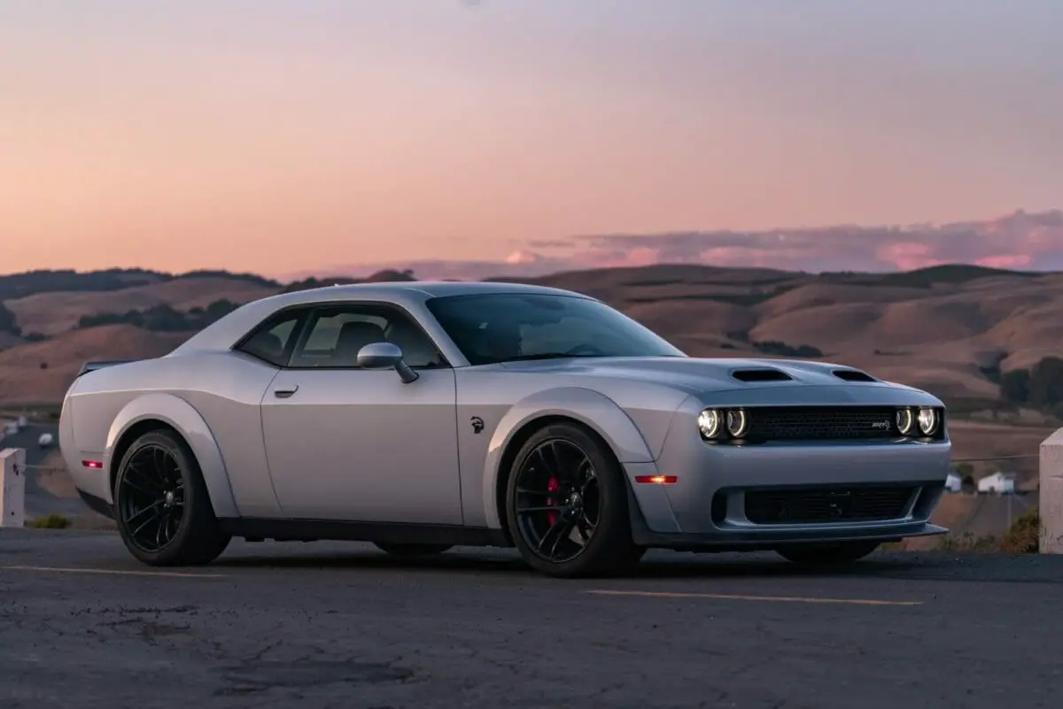Dodge Challenger SRT Hellcat 2020 - Foto de Dodge
