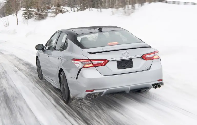 Toyota Camry 2020 - foto de Toyota