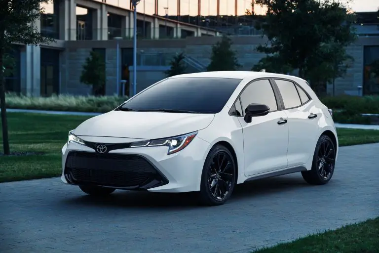 Toyota Corolla 2020 - foto de Toyota