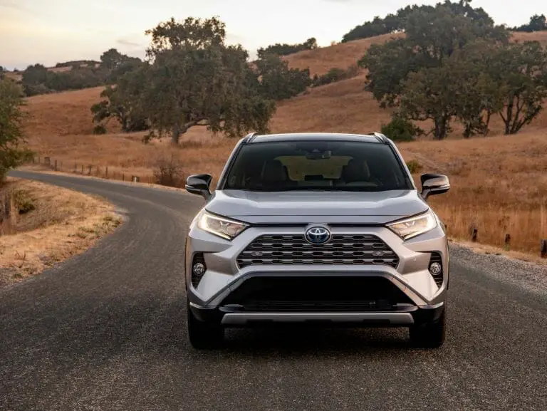 Toyota RAV2019 4 - foto de Toyota
