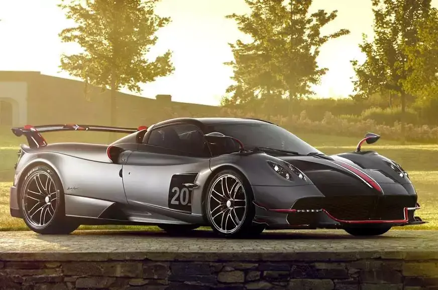 26. Pagani: