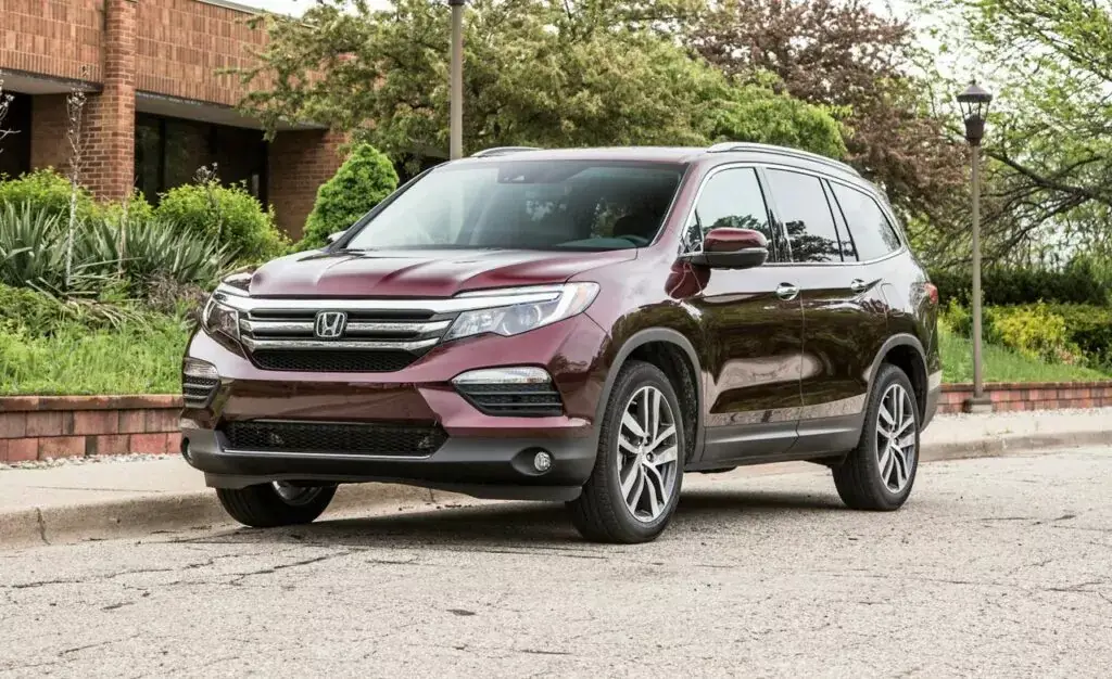 #3 Peor año: Honda Pilot 2016 (calificación de 3.40)