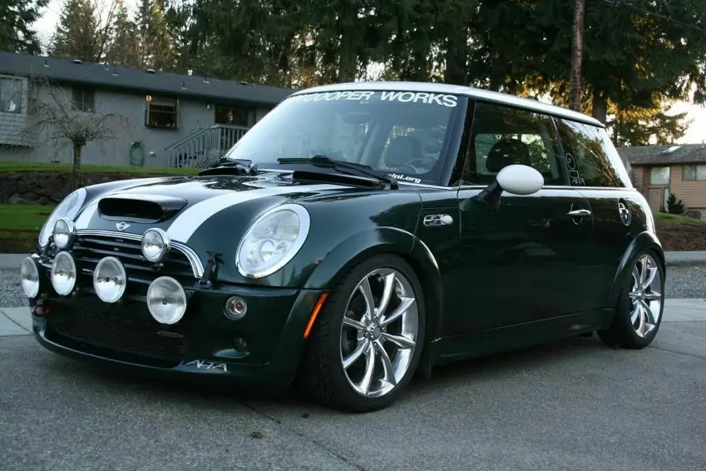 #3 Peor año: Mini Cooper 2003 (calificación de 3.59)