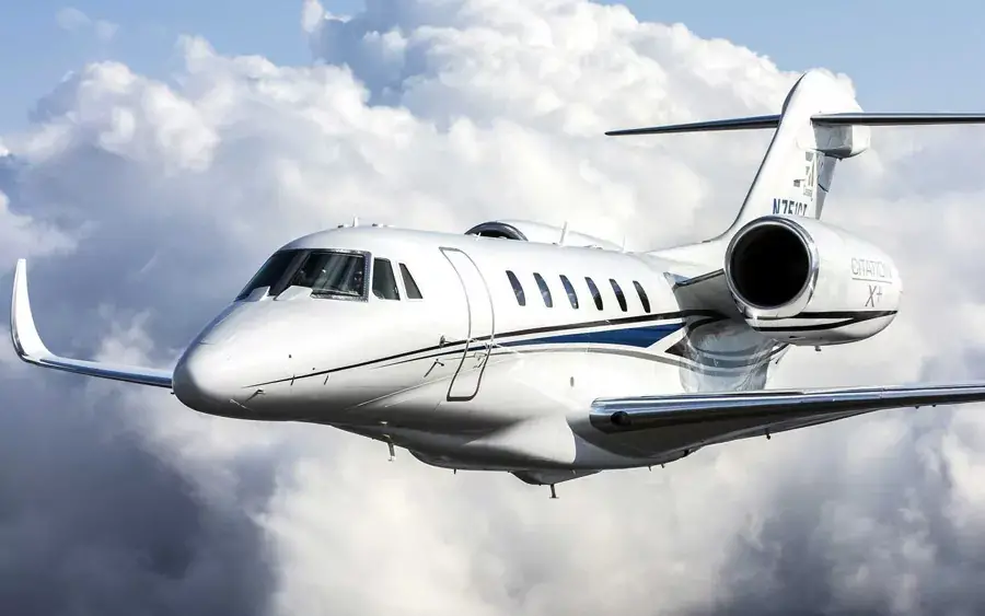 #3 Aviones de pasajeros de tamaño medio: