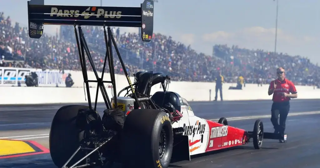 3. Los mejores dragsters de combustible: