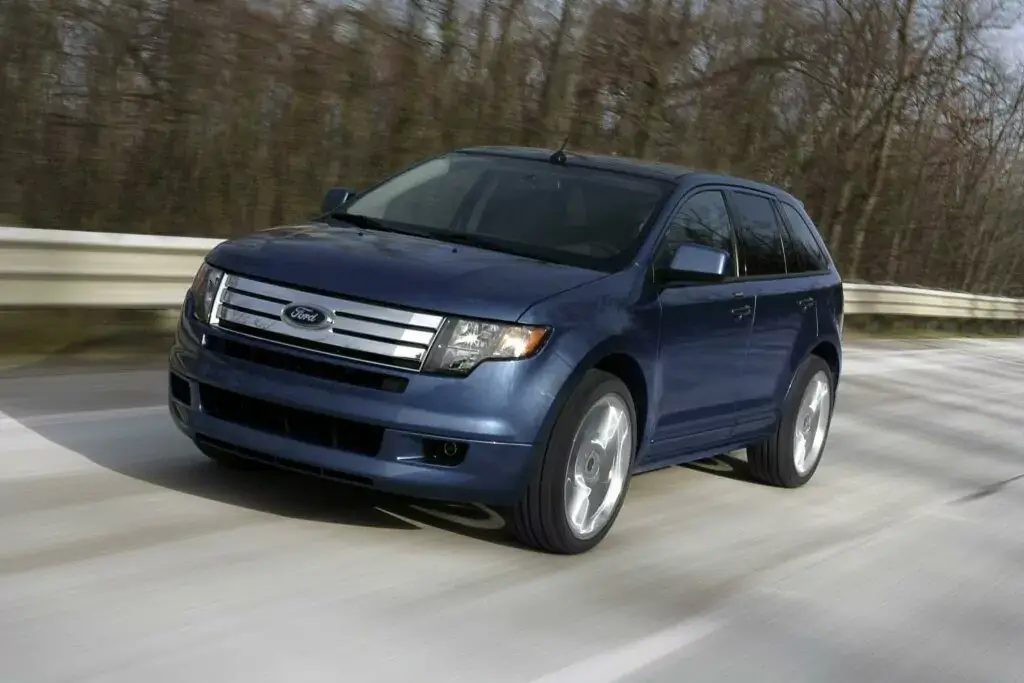 #4 Peor año: Ford Edge 2009 (calificación de 3.67)