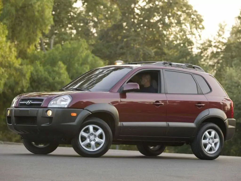 4. Peor año: Hyundai Tucson 2007 (calificación de 3.75)