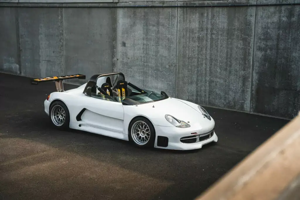 4. Peor año: Porsche Boxster 2000 (3.24 de calificación)