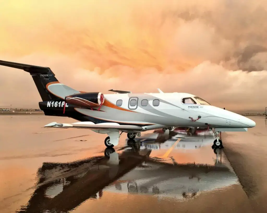 4. Aviones ligeros de pasajeros