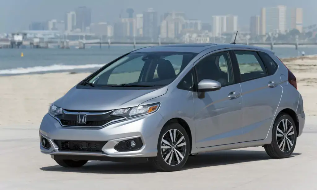 #4 Honda Fit 2018 (Calificación 4.37)