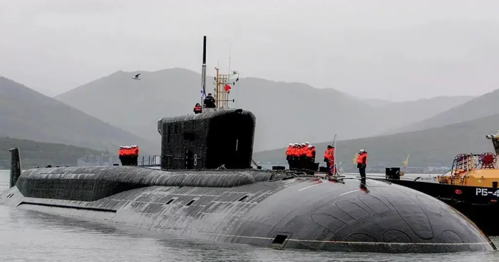 4. Submarino clase Borei, Rusia (170 m)