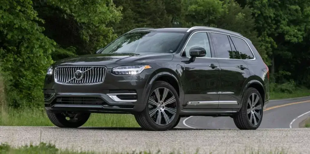 4.Volvo XC90 2022: