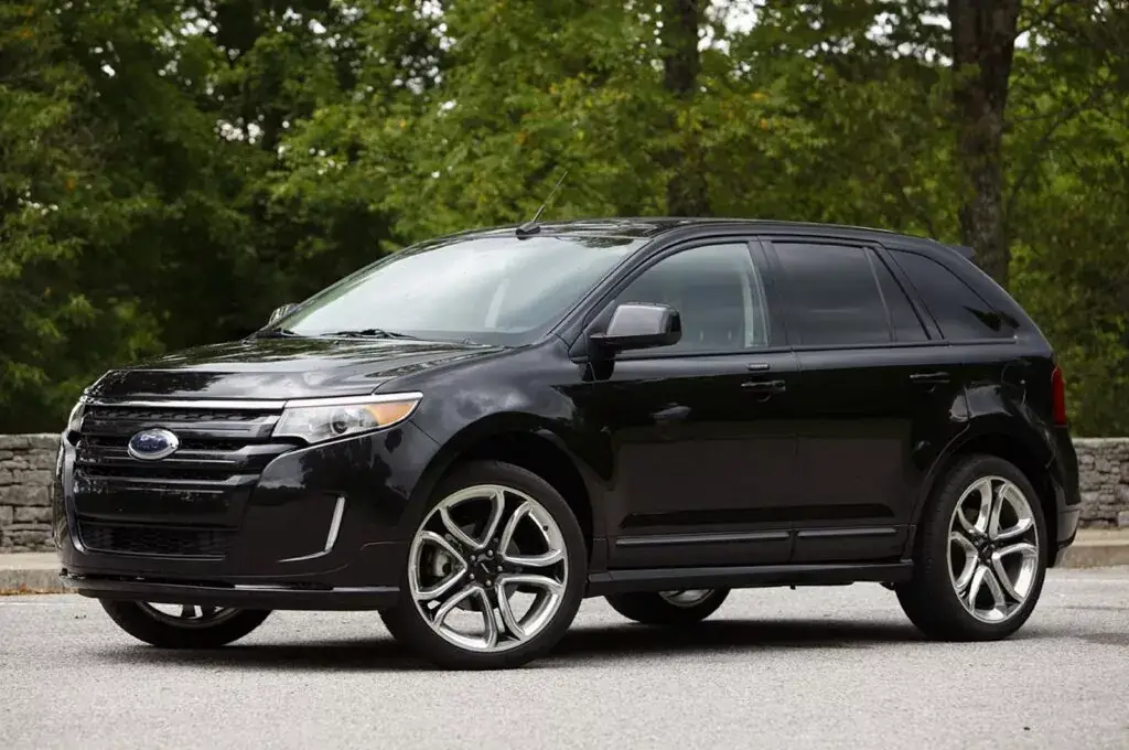 #5 Peor año: Ford Edge 2013 (calificación de 3.69)