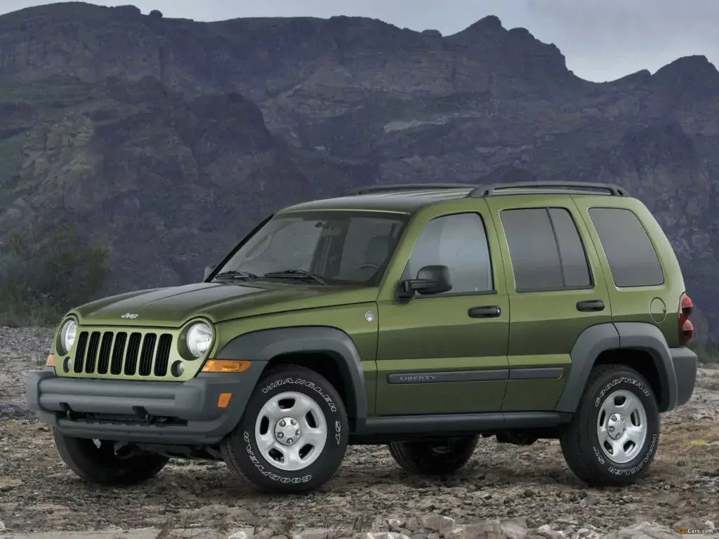 5. Peor año: Jeep Liberty 2005 (calificación de 3.54)