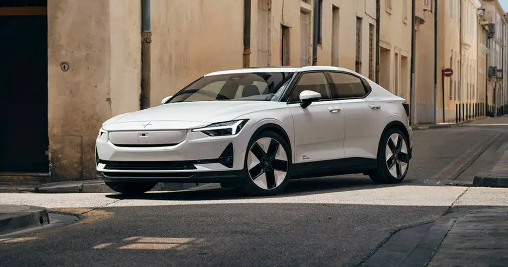 5. Polestar 2024 de largo alcance con tracción trasera