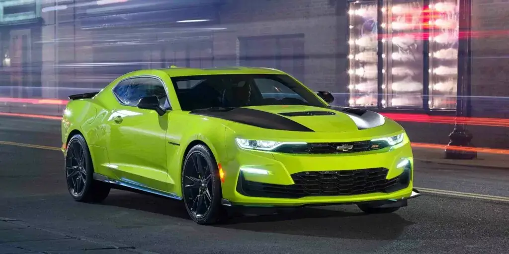 6. Mejor año: Chevrolet Camaro 2021 (calificación de 4.11)