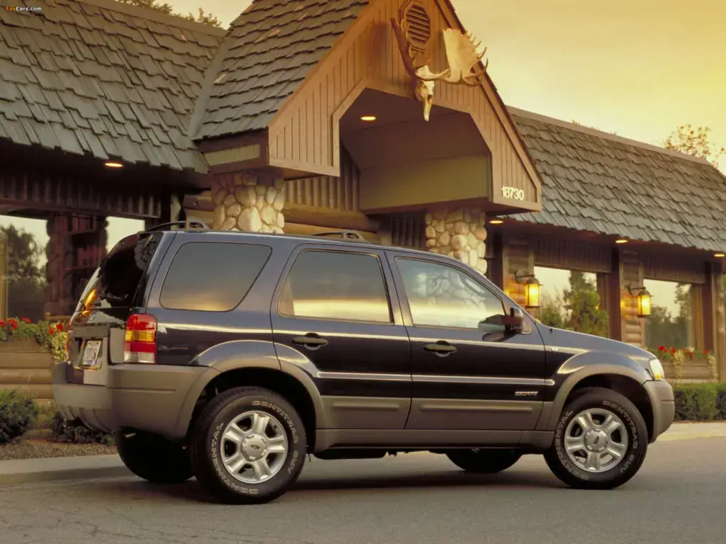 #6 Peor año: Ford Escape 2002 (calificación de 3.65)
