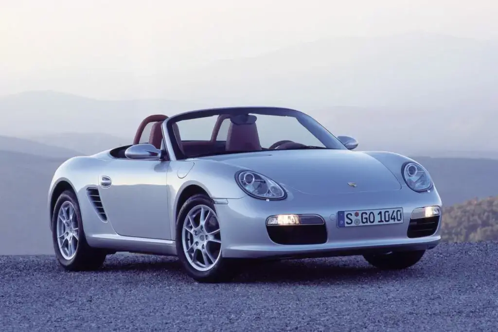 6. Peor año: Porsche Boxster 2005 (calificación de 3.92)