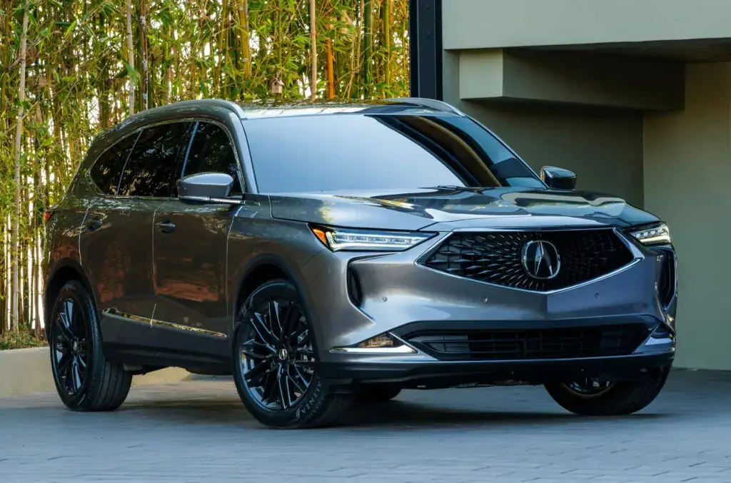 7. Mejor año: Acura MDX 2022 (calificación de 4.28)