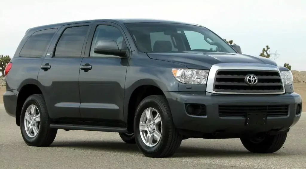 7. Peor año: Toyota Sequoia 2009 (calificación de 3.97)