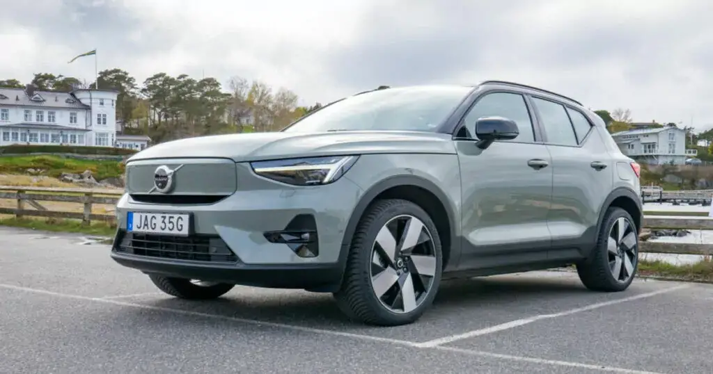 7.Volvo XC40 2024