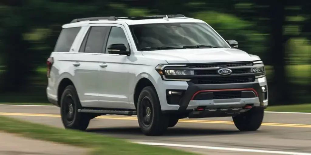 8. Expedición Ford: