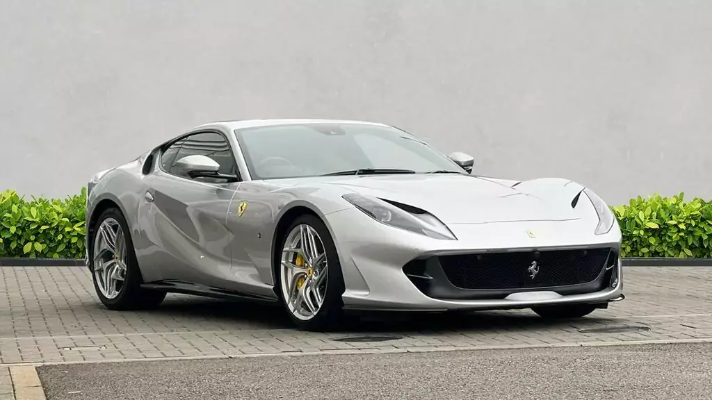 8.Ferrari:
