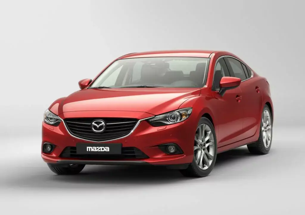 8. Mazda6 2015 (calificación de 4.18)