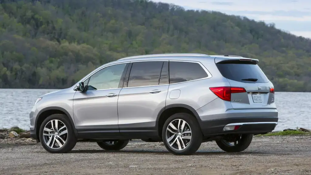 #9 Peor año: Honda Pilot 2017 (calificación de 3.97)